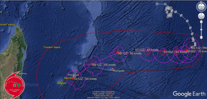 THE SUBTROPICAL RIDGE(STR) TO THE SOUTH  WILL DRIVE  08S(DANILO) WESTWARD UP TO 72H THEN WEST-SOUTHWESTWARD AS IT  BEGINS TO ROUND THE WESTERN EDGE OF THE STR. INTENSITY FORECAST IS NOW SIGNIFICANTLY DOWN  FROM THE PREVIOUS WARNING.