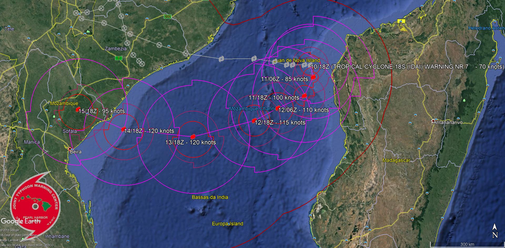 21UTC: Cyclone IDAI(18S) category 1 US, forecast to be a powerful category 4 US in 2 days and bear down on Beira in 4 days