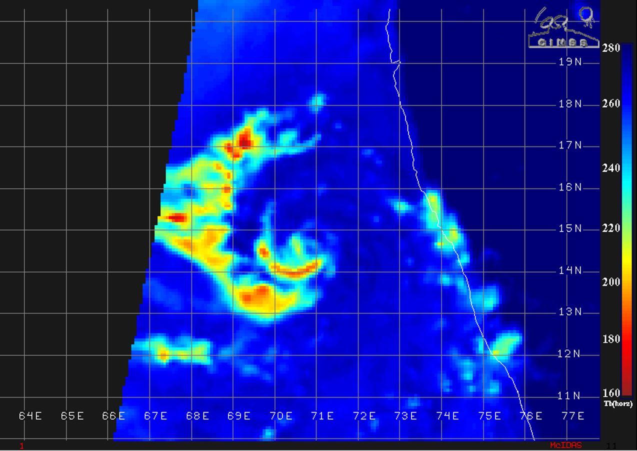 0050UTC: MICROWAVE DEPICTS CLEAR-CUT CENTER