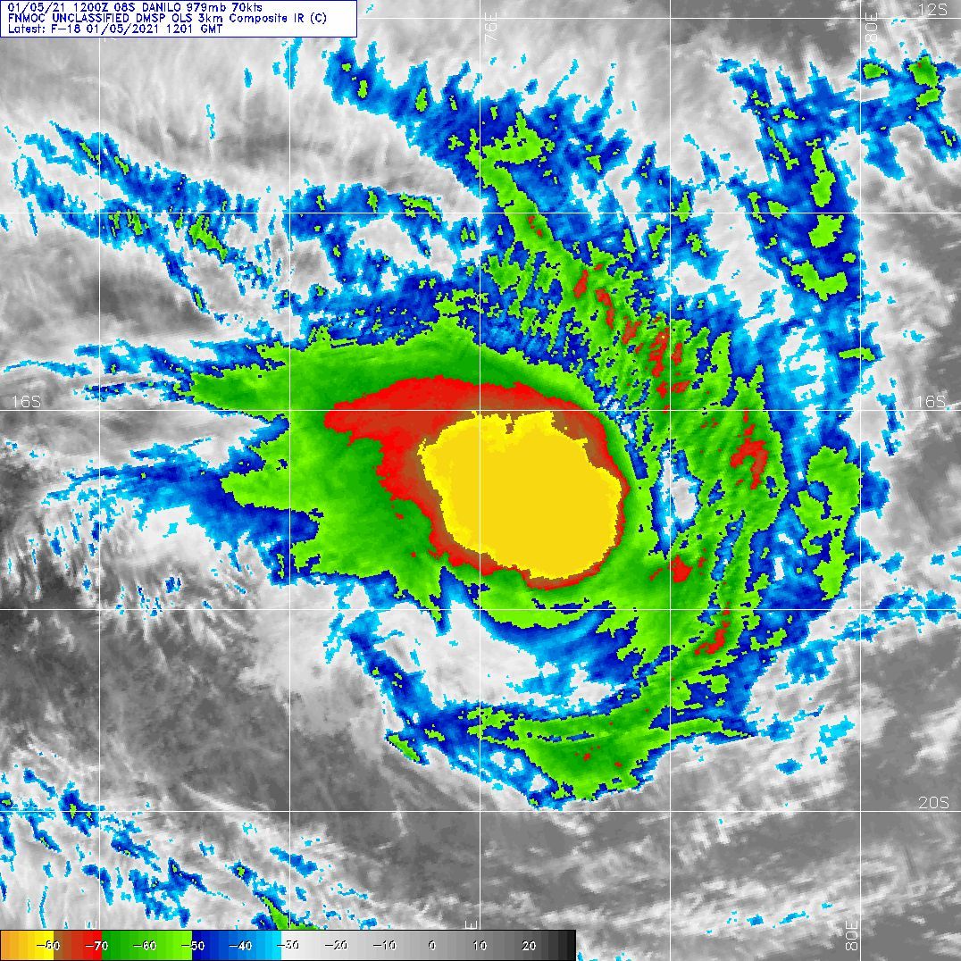 SATELLITE IMAGERY SHOWS THE SYSTEM HAS MAINTAINED COMPACT DEEP  CENTRAL CONVECTION WITH SHORT RAIN BANDS WRAPPED TIGHTER INTO THE  CORE.