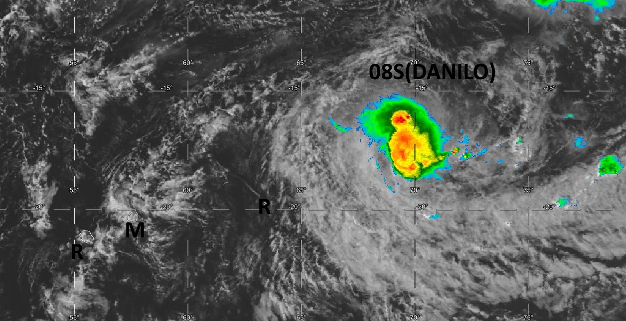 07/11UTC. DEEP CONVECTION APPEARS TO BE MORE STABLE NOW NEAR THE LOW LEVEL CENTER. LOW LEVEL BANDS ARE CLOSE TO RODRIGUES ISLAND.