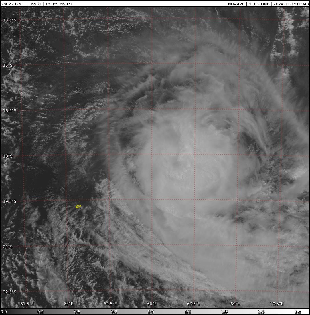 Former Super Typhoon 25W(MAN-YI) dissipating//TC 02S(BHEKI) peaked at CAT 4 US gradually weakening approaching MASCARENE Islands//1909utc