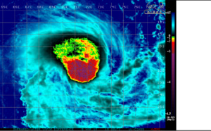 15UTC: Cyclone HALEH(17S) category 2 US, weakening slowly next 36hours, faster afterwards