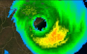 Le cyclone intense IDAI frappe la ville de Beira